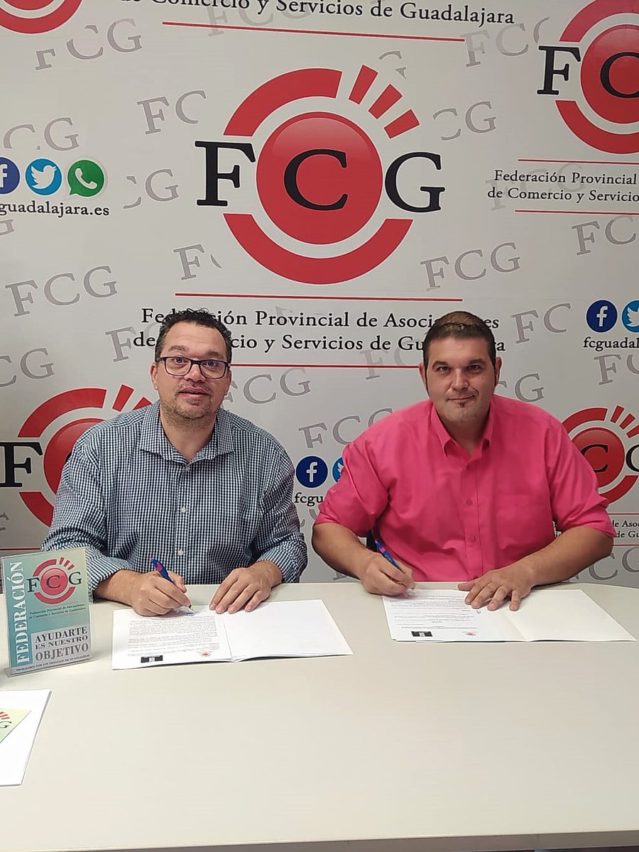 CONVENIO DE COLABORACIÓN con la empresa BERRYLAP (Marketing, Diseño Web, Diseño Gráfico y Social Media)
PRECIOS ESPECIALES EN:
Carteles de cartón/ Vinilos para escaparate/
Lonas publicitarias/Rollup/Asesoría gráfica
INFÓRMATE EN BERRYLAP
berrylap.com
Tel.689 61 31 72