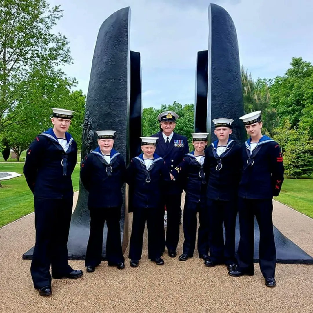 WMLieutenancy's tweet image. 📅  #ThisTimeLastYear

@TSGamecock were awarded the @QueensAwardVS for their exceptional voluntary work benefitting their local communities.

#QAVSaward #Throwback