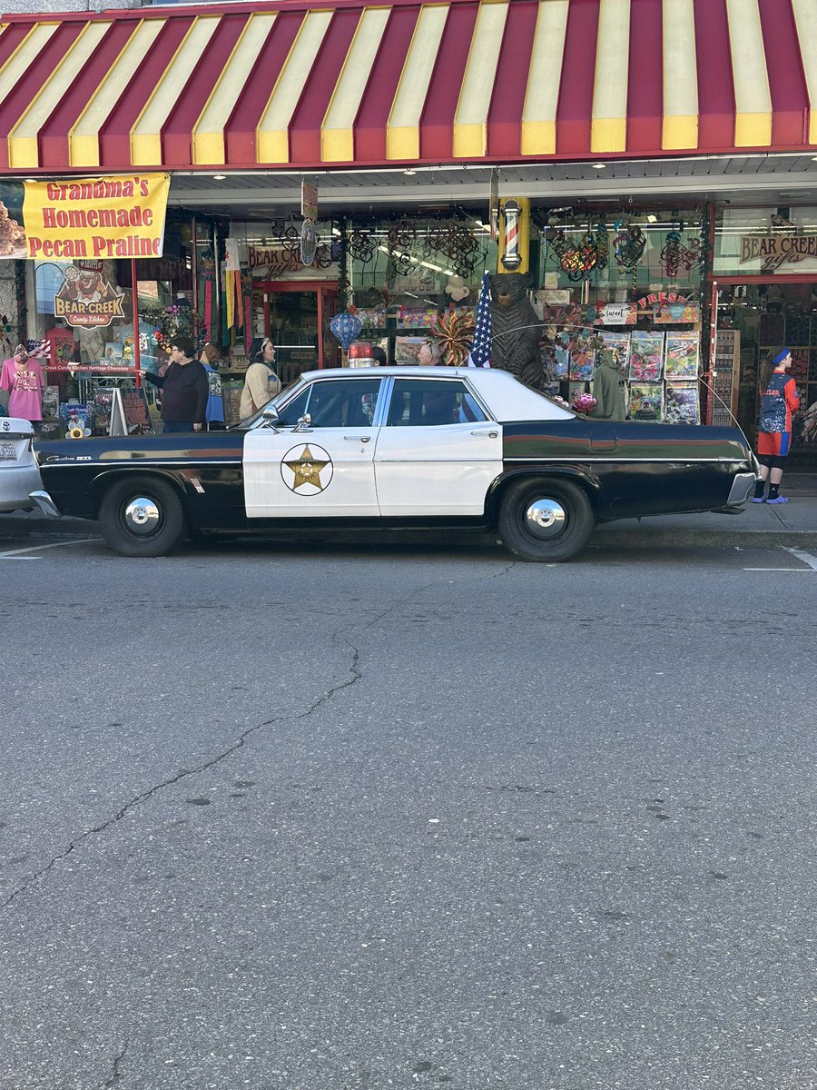 brianj131's tweet photo. @TimBrando My wife and I visited Mt. Airy (Mayberry) a couple of months ago. Going back soon as we now live in Greensboro! https://t.co/n5yi43I3V5