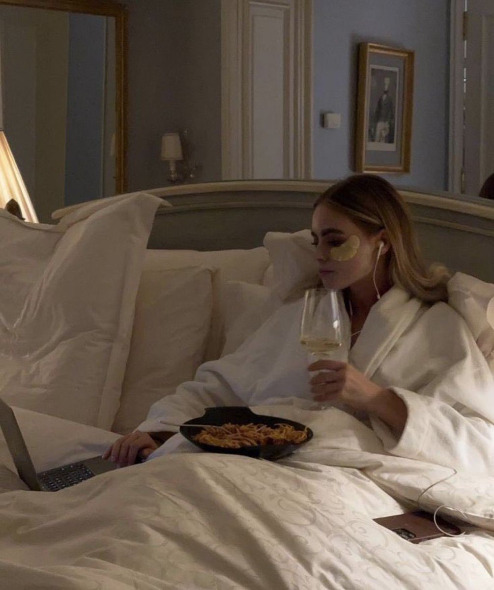 tu n'en as pas marre d'être seul ?
moi étant seul: