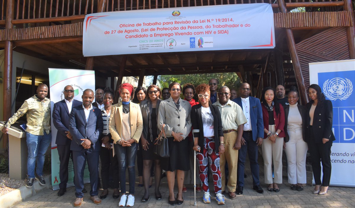 UNDPMozambique's tweet photo. In 🇲🇿, @webelongafrica is supporting the revision of the Law for the Protection of the Person, Worker &amp; Job Seeker Living w/ HIV&amp;AIDS #Law 19/2014, w/ the objective of adapting it to the current stage of the National Response to HIV&amp;AIDS - considering the specific needs of #YKPs. https://t.co/iFPZEX8Jbp