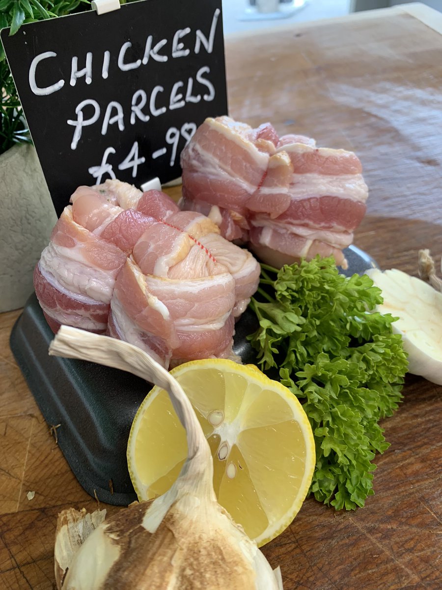 HCrossVButchers's tweet photo. Stuffed chicken thigh with herb 🌿 sausage meat wrapped in streaky smoked bacon 🥓 freshly prepared &amp;  available today in our shop @£2.49  🏬 🥩 🐓 #meattopleaseyou https://t.co/2P2NmjZLwe