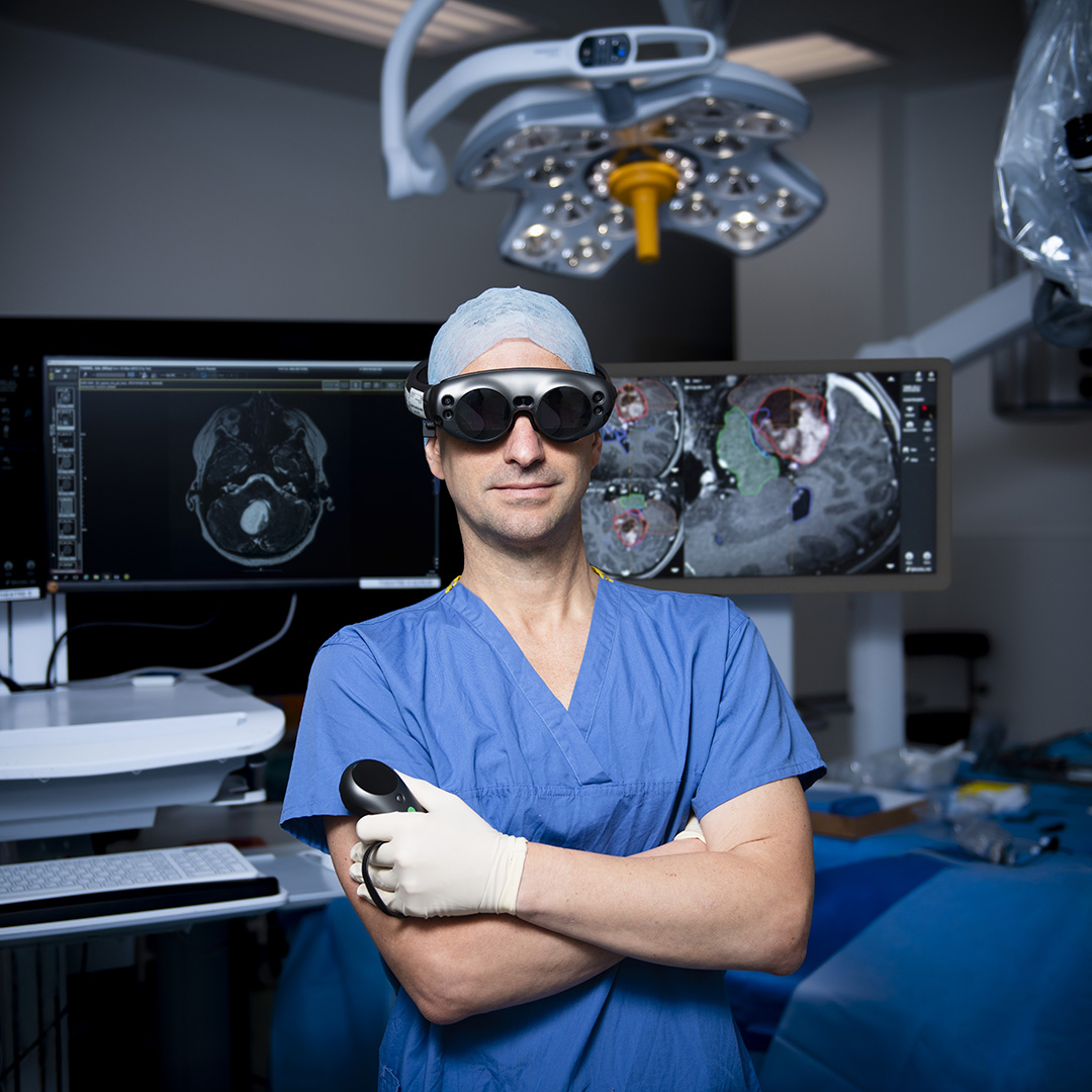 OUHospitals's tweet photo. 'Our future in focus' is an online and in person photography exhibition of 25 #OneTeamOneOUH staff portraits to mark #NHS75.

All photos by Oxford Medical Illustration's Clinical Photographers, supported by @OxHospCharity

https://t.co/WKNTnMv6SC https://t.co/0x9WiXqZyk