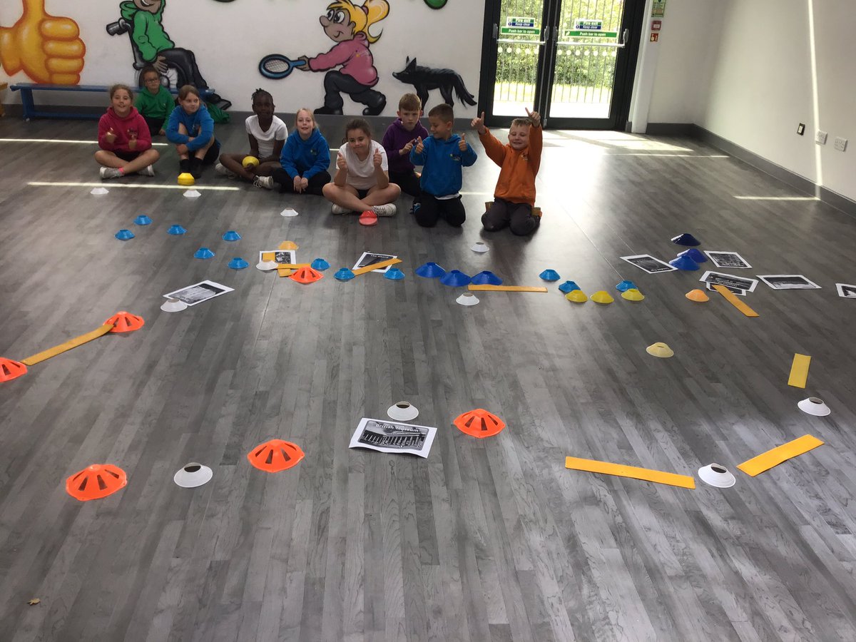 westheathprim's tweet photo. #WHPSClass9 #WHPSGeography We had a brilliant time yesterday learning all about London’s transport system and how it’s evolved over time. The children created their own underground system, linking key landmarks to allow tourists to see as much as possible in one visit https://t.co/jwy8xG2CDi
