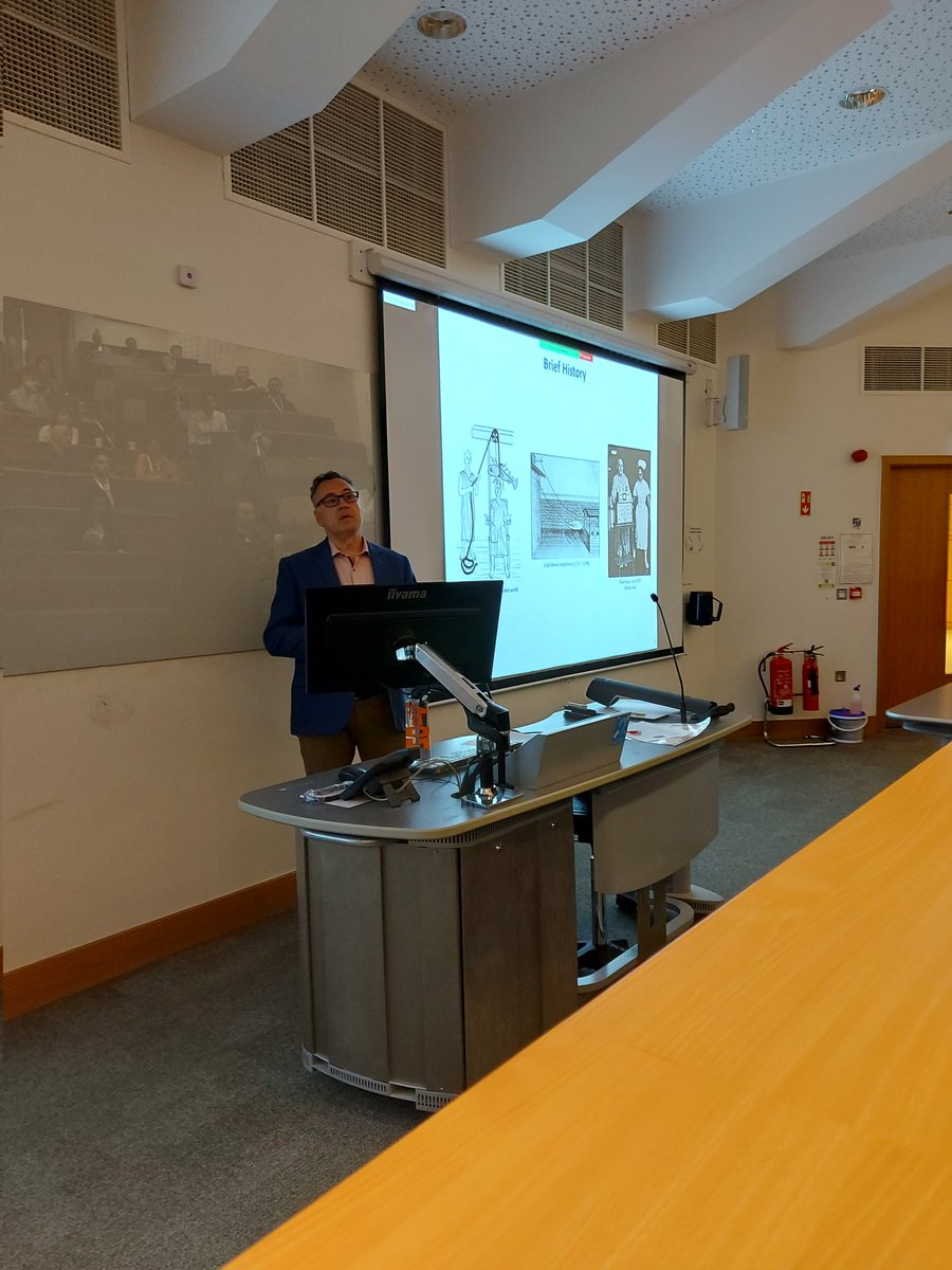 Johannes Gurke (@johannesgurke) on Twitter photo It is always an inspiration to listen to one of George's talks! <a href="/BioelectronicsL/">BioelectronicsLab</a> #Materialschemsitry It is always an inspiration to listen to one of George's talks! <a href="/BioelectronicsL/">BioelectronicsLab</a> #Materialschemsitry