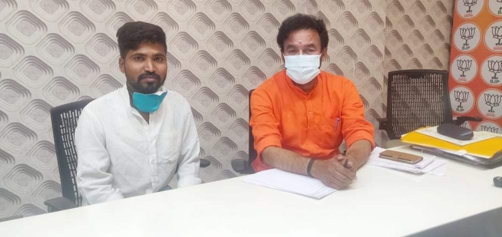 NeelapuEshwar's tweet photo. congratulations sri @kishanreddybjp garu as appointed  @BJP4Telangana newly State president

#BJP #BJPTelangana #BJP4IND https://t.co/2aSkwurVaj
