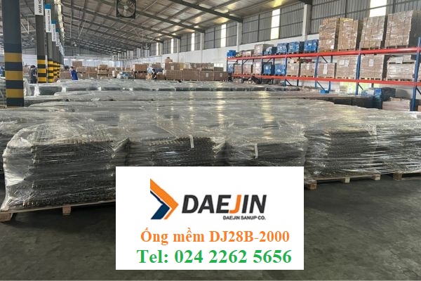 DayInox's tweet photo. Ống mềm Daejin dài 2000mm - 14bar, có kiểm định PCCC. https://t.co/ickNlmTAdE Ống mềm có vỏ bện Inox DJ28B-2000. https://t.co/qkSAoCXJI0