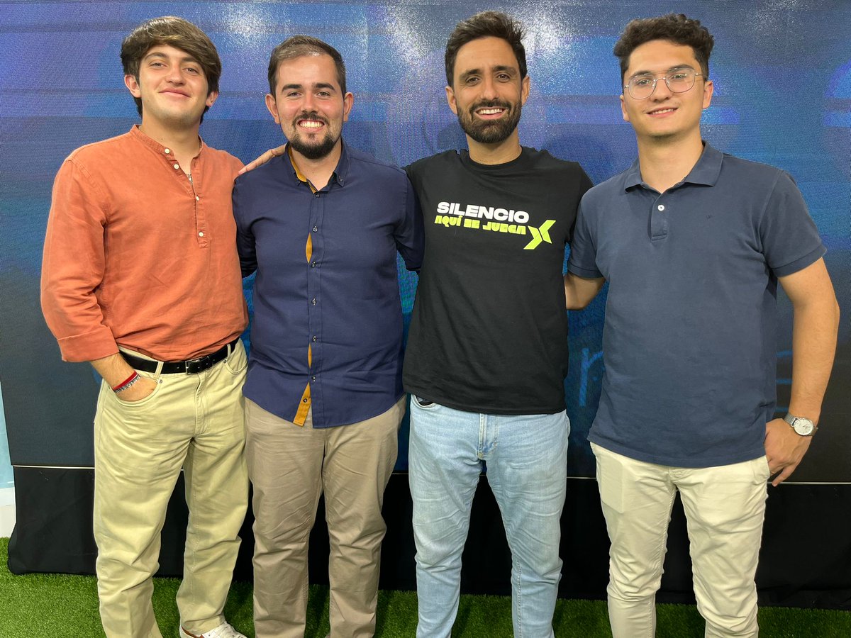 PTV_Malaga's tweet photo. #ZonaDeporte 

🏟️🏒Esta semana hablamos de la actualidad del @MalagaCF,  de la campaña de abonos del @unicajaCB , el Mundial sub19 de basket que ha ganado #España, la Segunda RFEF, el fallido ascenso del @CDMalaga91 y la campaña de abonos del @AtleticoTorcal https://t.co/kQeGnn5aRD