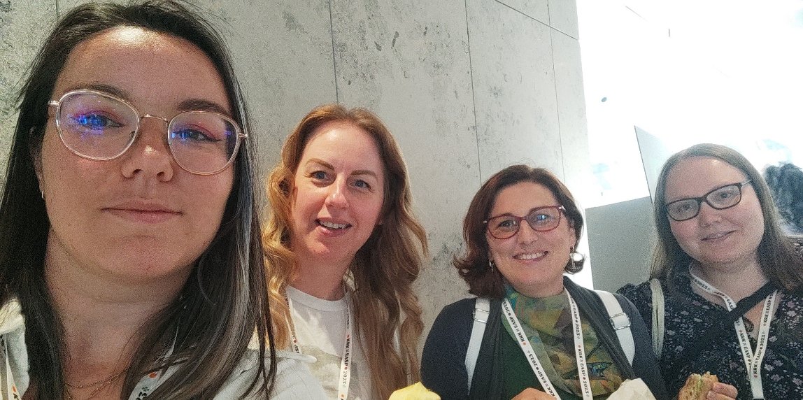 BatailleAgatha's tweet photo. Amazing time yesterday at #easp2023krk with the intergroup contact group. I wish we took a picture with everyone but shout out to the early bird @BeatrixSerman, @IsabelleZammitB and @MakinenViivi https://t.co/u3DQRxsxak