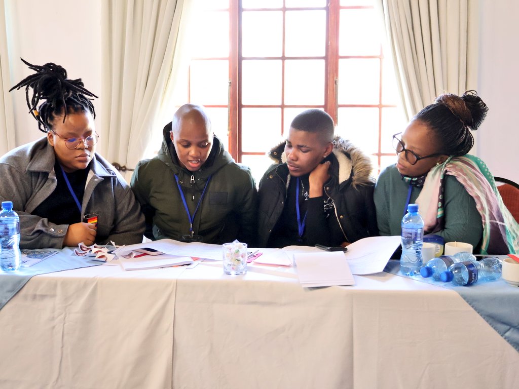 FES_SouthAfrica's tweet photo. Ideas require constant #renewal.

Radical ideas are not only concerned with what is wrong with society as it is, but also offer the broad sketches of a better tomorrow. #FHAS23

#Youthparticipation https://t.co/p9LKt8hMmW
