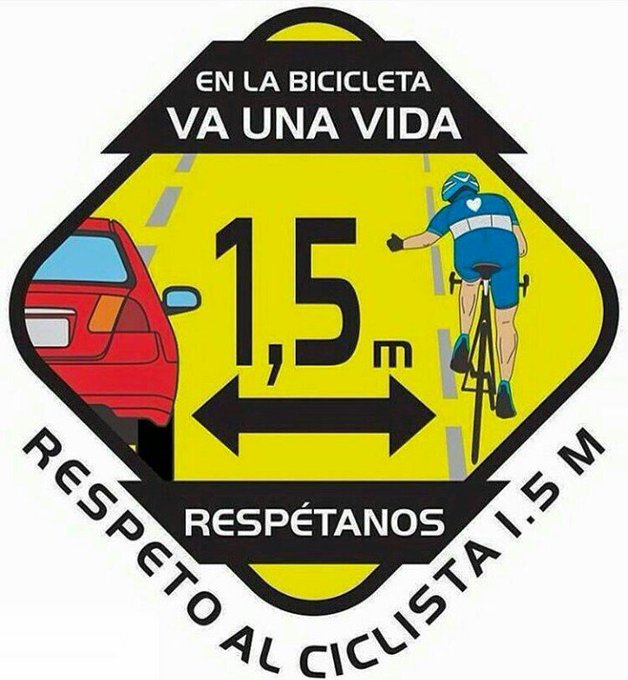 guardiacivil's tweet photo. Sólo #1,5mts que pueden mantener a salvo la vida de un padre de familia, de un hermano, de un hijo. De un ciclista..
#SeguridadVial https://t.co/PXziI8tLBP