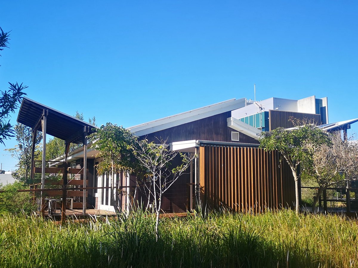 danbompa's tweet photo. An extremely valuable learning experience with @UniOfSurrey SCEE students at the Sustainable Buildings Research Centre (SBRC) - impressive multi-disciplinary research, from energy storage to sustainable and resilient housing. Thanks Prof Tim McCarthy for hosting #SurreySCEEontour https://t.co/rPaLasomHE