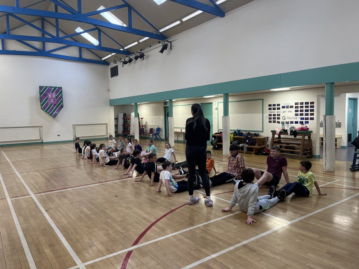 ActiveSchAngus's tweet photo. πππFull circle! From #participation #volunteering to #Employment Day 1 of @BirkhillPrimary @LiffPS @AuchterhousePS October Holiday Camp with Alisha, Owen & Joel #Returningpupils from @MonihighPE @MonifiethHWB @mhs_asn #SportForLife @sportscotland #ActiveMonifieth π π πββοΈ πββοΈ https://t.co/a5Jb8wwKld