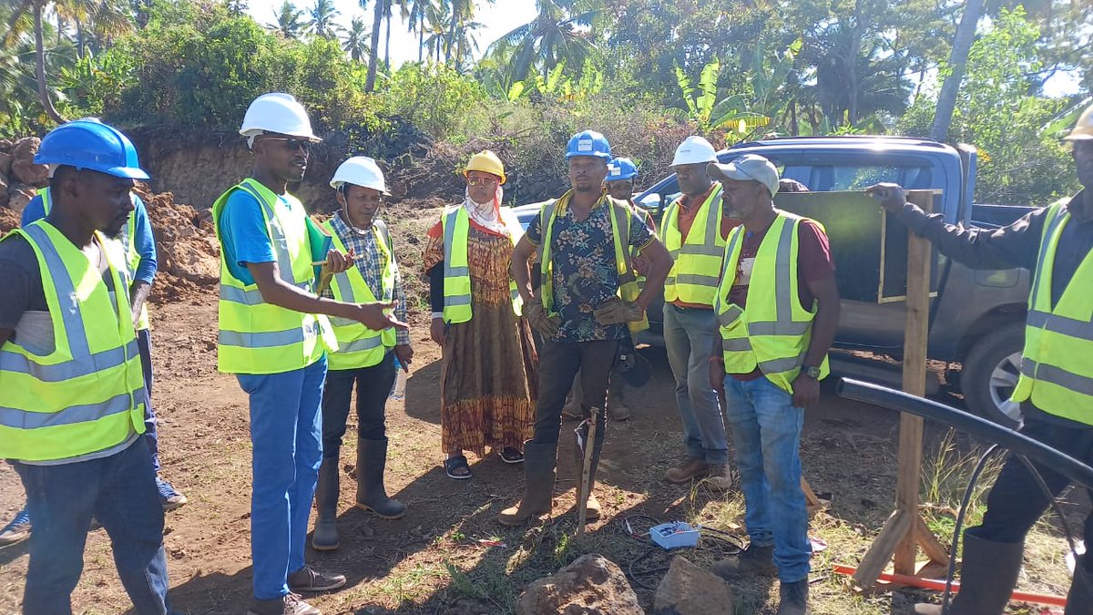 Projet ER2C Comores/ PNUD-GCF tweet media