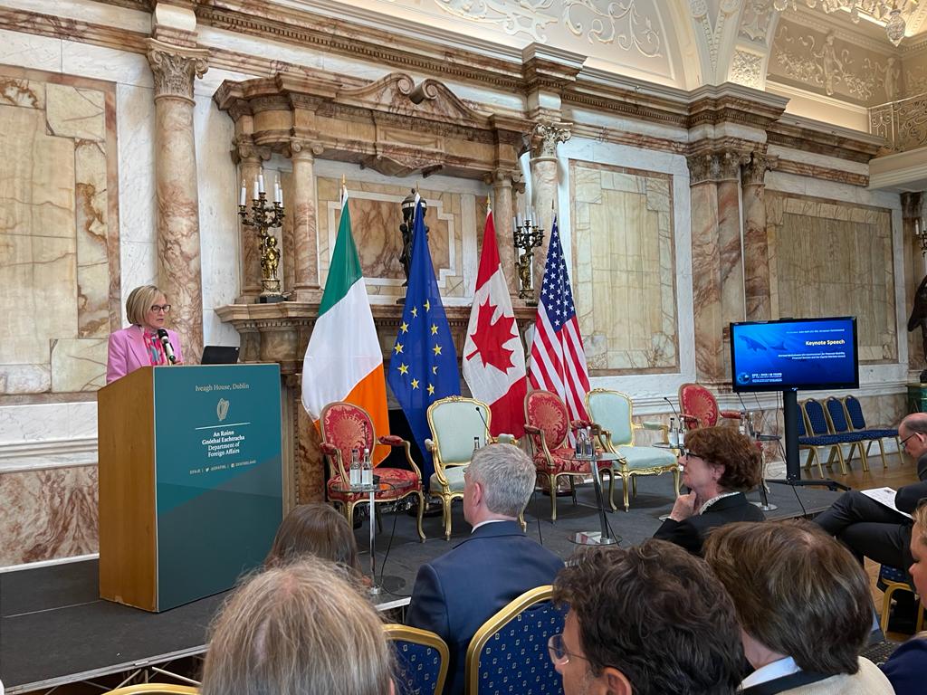 🌊 2013-2023 | 10 years of the Galway Statement
Opening of the in-person celebration, in Dublin, by Director for Healthy Planet, DG R&I, European Commission, John Bell, and EU Commissioner Mairead McGuinness!
#AtlanticAll #MissionOcean #lighthouses #EUMissions #UNOceanDecade