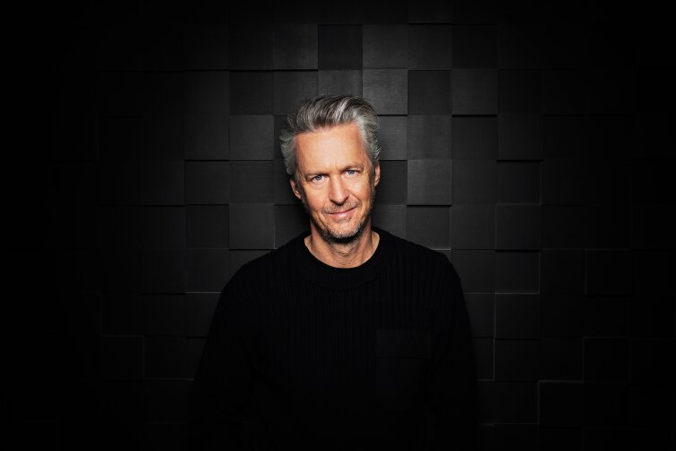 Havas Creative Network (@havascreative) on Twitter photo Hear from <a href="/HavasGermany/">Havas Germany</a>'s CCO, Eric Schoeffler on how they fostered a workplace #culture where inclusivity and equal treatment are integral unquestioned parts of the agency!
Full read on #AdForum: adforum.com/interviews/inc…
#OneHavas #DEI #Inclusivity Hear from <a href="/HavasGermany/">Havas Germany</a>'s CCO, Eric Schoeffler on how they fostered a workplace #culture where inclusivity and equal treatment are integral unquestioned parts of the agency!
Full read on #AdForum: adforum.com/interviews/inc…
#OneHavas #DEI #Inclusivity