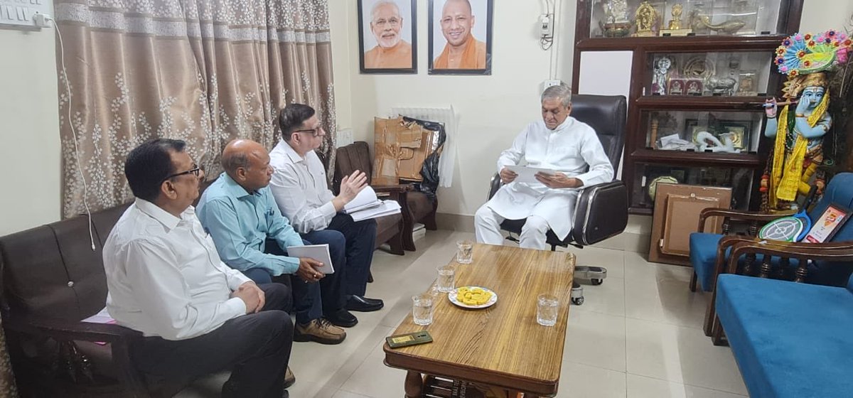 ncbjp_laxmi's tweet photo. मथुरा में छाता शुगर मिल के  10 जुलाई को होने वाले भूमि पूजन  कार्यक्रम के सम्बन्ध में  विभागीय अधिकारियों के साथ बैठक कर निर्देश दिये। https://t.co/i0Ff8mXKDZ