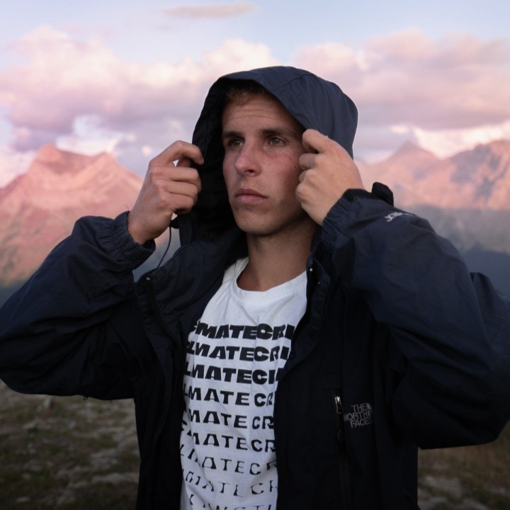 🎧 ¡Último episodio de #VolverAEmpezar! "Vivir sin dejar huella" con <a href="/JonKareaga/">Jon Kareaga</a>. 🌍 Un viaje transformador a Cox's Bazar en Bangladesh lo cambió todo. Descubrimos su estilo de vida sostenible y su visión de "justicia climática". ¡Dale al play! 🌿 #Podcast eacnur.org/es/actualidad/…