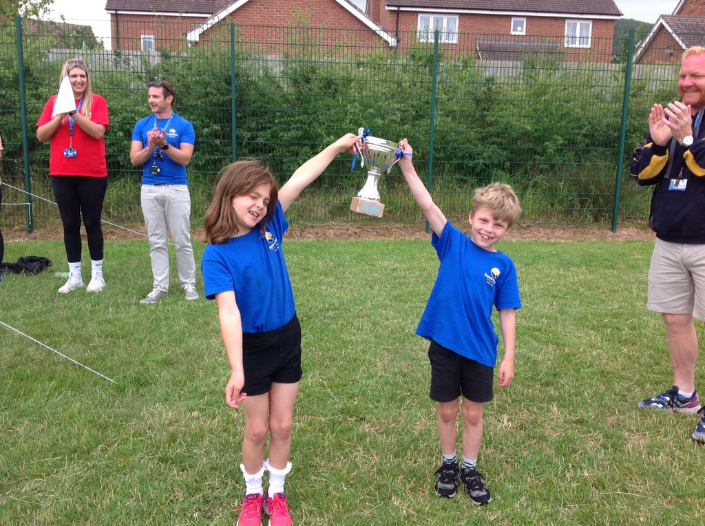 SPMVPine's tweet photo. We had such a super Sports Day yesterday morning with the whole school competing in their castles. Well done to all children for trying their best and showing such great teamwork and encouragement for each other! 🏃🏾‍♀️🏃Congratulations to Warwick who were the overall winners 🏆 💙 https://t.co/cgRbpNdeFe