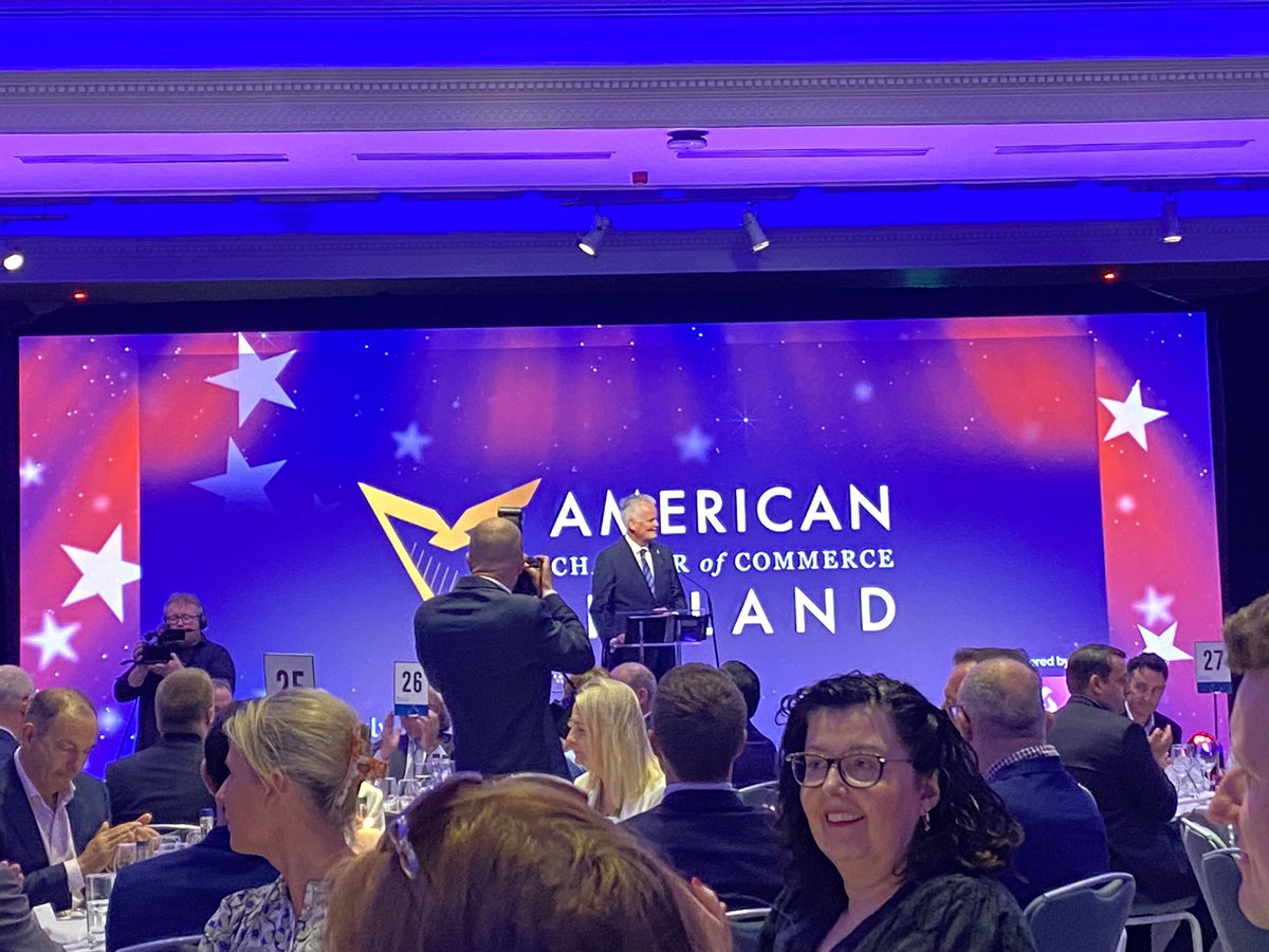 Sincere thanks to <a href="/fionan_o/">Fionán O'Sullivan</a> and #Unio for the invite to join your very fun table at this years <a href="/AmericanChamber/">American Chamber</a> #4thofJuly  celebratory lunch <a href="/clarekava/">Clare Kelly</a> <a href="/MelissaMOConnor/">Melissa O'Connor</a> <a href="/MMKIreland/">Morgan McKinley IRE</a>