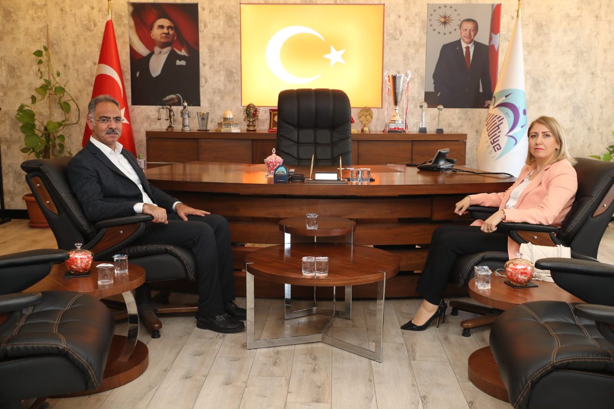 mehmetkusnet's tweet photo. Haliliye Kaymakamımız Sn. Serap Özmen Çetin'e nazik ziyaretlerinden dolayı  teşekkür ederim. https://t.co/cWMG4MkhPX
