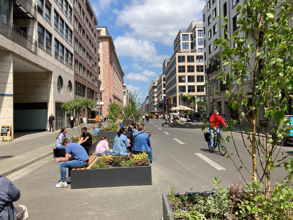 David Hartmann tweet media