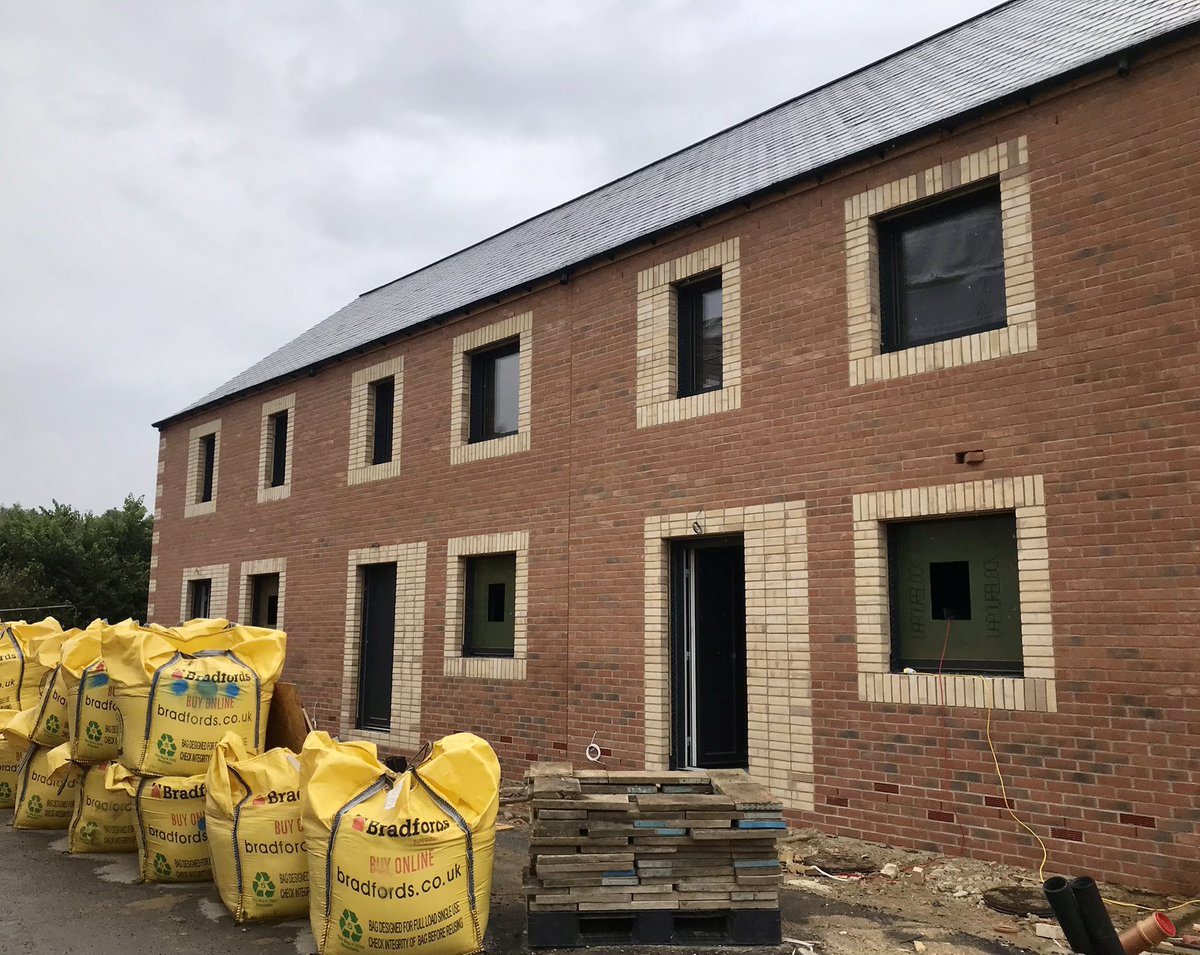 passivhausstore's tweet photo. #Passivhaus air test day at Seend #clt project today and looking like another great #PH15 result at ~0.2ach 👏 #whitehorsehousing #socialhousing https://t.co/yELc2ymU5T