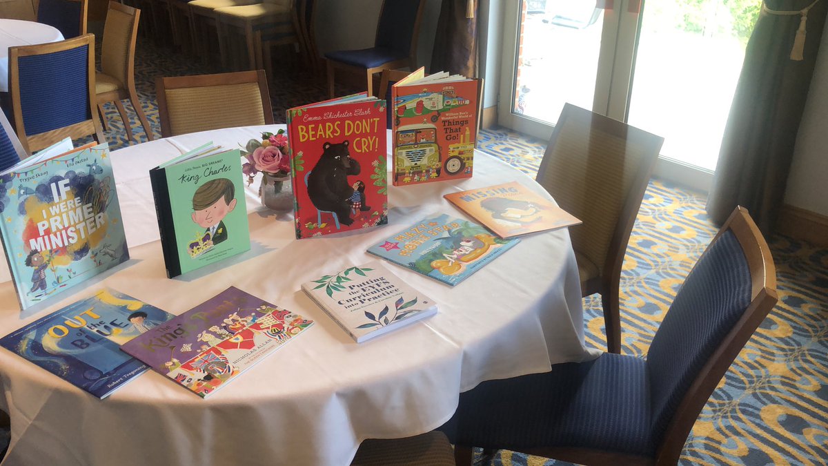 A really productive session this morning with wonderful EYFS practitioners from the Manchester area, looking at how to design a bespoke and inspiring curriculum for their pupils @OEedDevelopment #puttingchildrenfirst