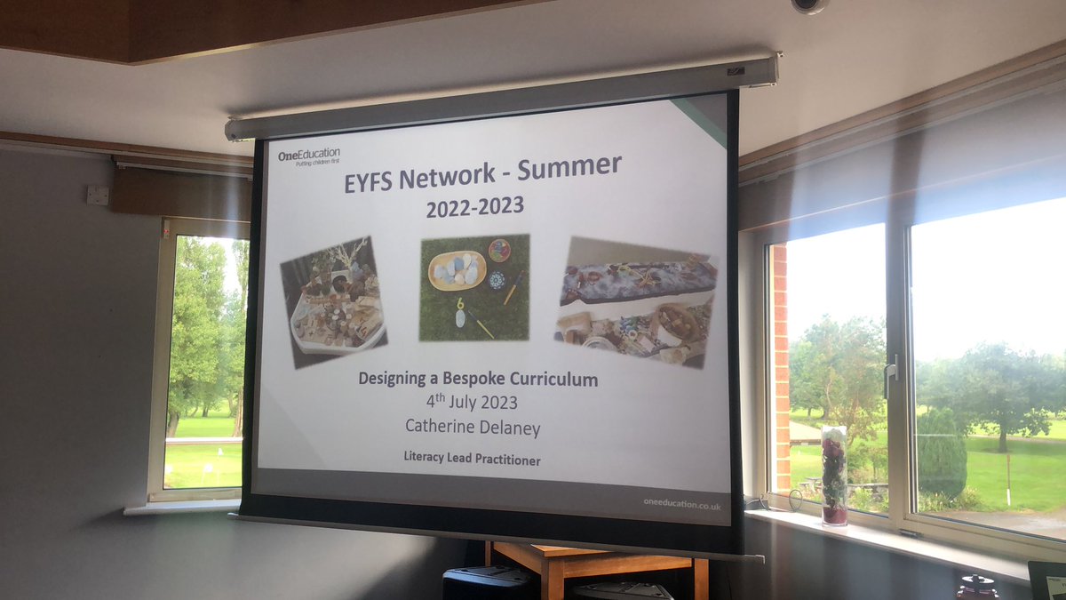 catherinedel24's tweet photo. A really productive session this morning with wonderful EYFS practitioners from the Manchester area, looking at how to design a bespoke and inspiring curriculum for their pupils @OEedDevelopment #puttingchildrenfirst https://t.co/bsakmY8Dua