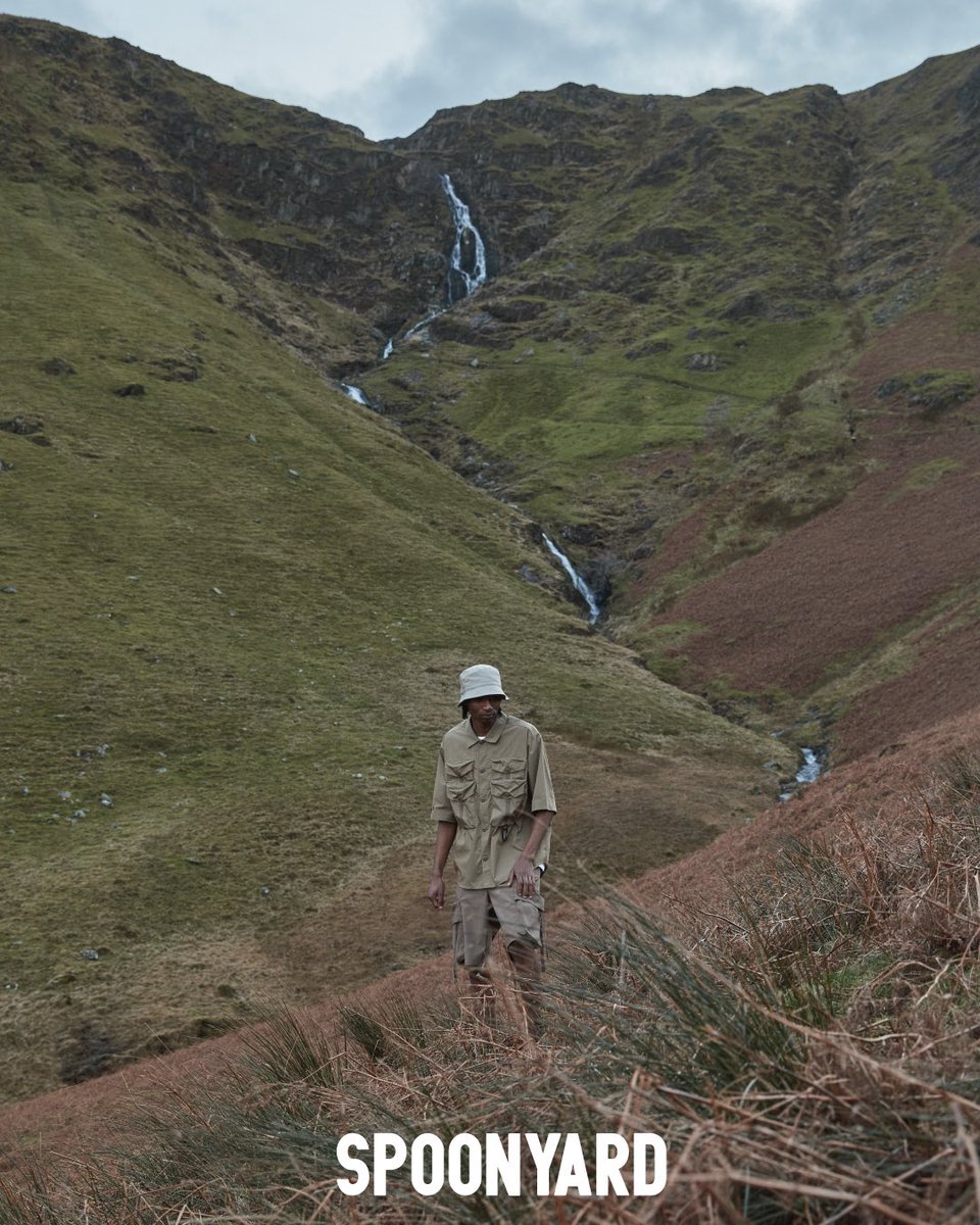 Spoonyard_'s tweet photo. As the weather heats up each day, it's time to refresh your #outdoorwear and opt for clothes made from cooling fabric. Our multi pockets shirt is made from #EcoMade technology fabric, #Coolmax keep you dry and comfortable while enjoying the Great #Outdoors
https://t.co/eIAnpBYj7t https://t.co/2kdUs8RCkH