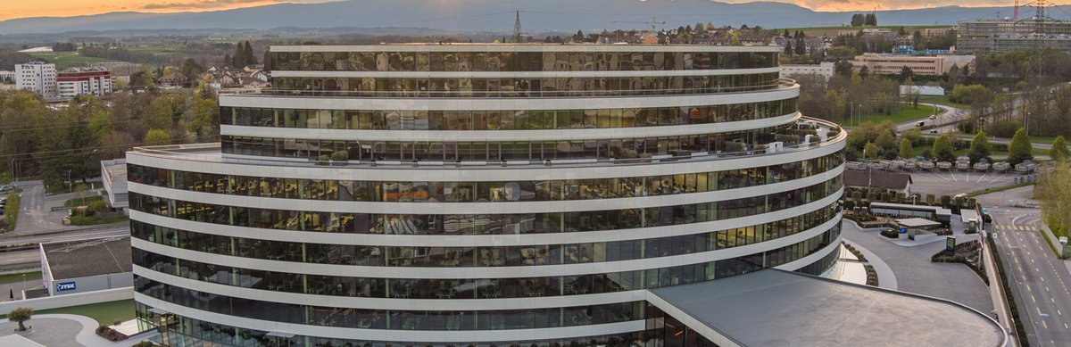 Curious about what is required for a "smart building" and with which infrastructure it can function? 🏢🌐 Then read our newest article now: cisco.com/c/de_ch/about/…