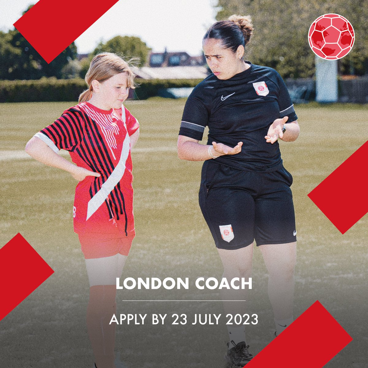 girlsunitedfa's tweet photo. Join the team! 💼✨

 Passionate about empowering girls and women in football? ⚽️✊

Join our mission to create safe spaces and pave the way for female players to achieve their dreams!

Apply via the link: https://t.co/8dCjhJuFbq 🔗 https://t.co/8YHbKTk0iT