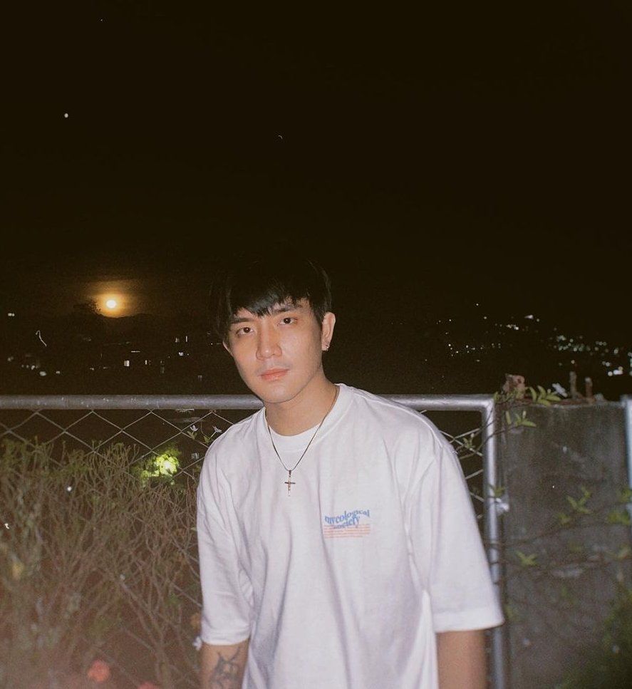 hell0jheny's tweet photo. Kahit di palaging pinipili ng pagkakataon, basta ako sya pa rin po pipiliin ko palagi 😌😌😌 @ralphhmalibunas

This person deserves to have as much appreciation as he has given so far to his craft.

I won't shut up :> https://t.co/VM0oZZdCqj