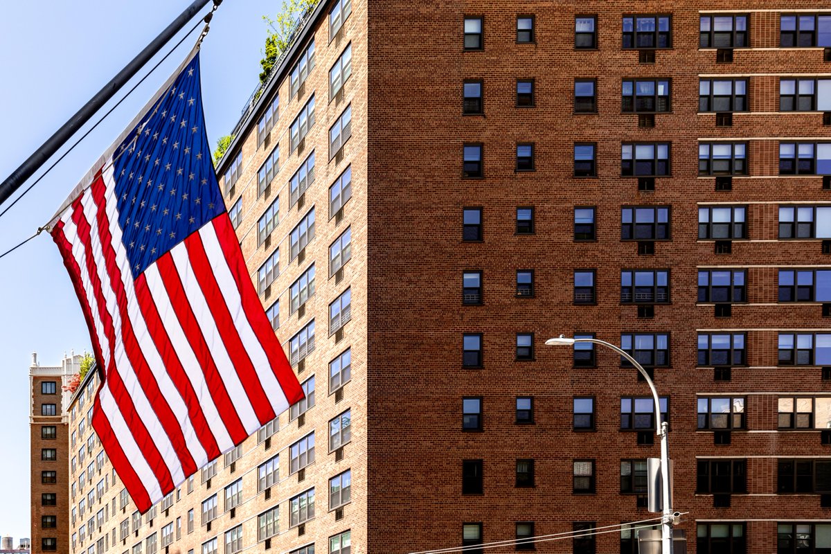 nyuniversity's tweet photo. NYU offices are closed today for the Independence Day holiday. Wishing everyone a safe and relaxing 4th! 🎆 https://t.co/8qqMKXTDyl