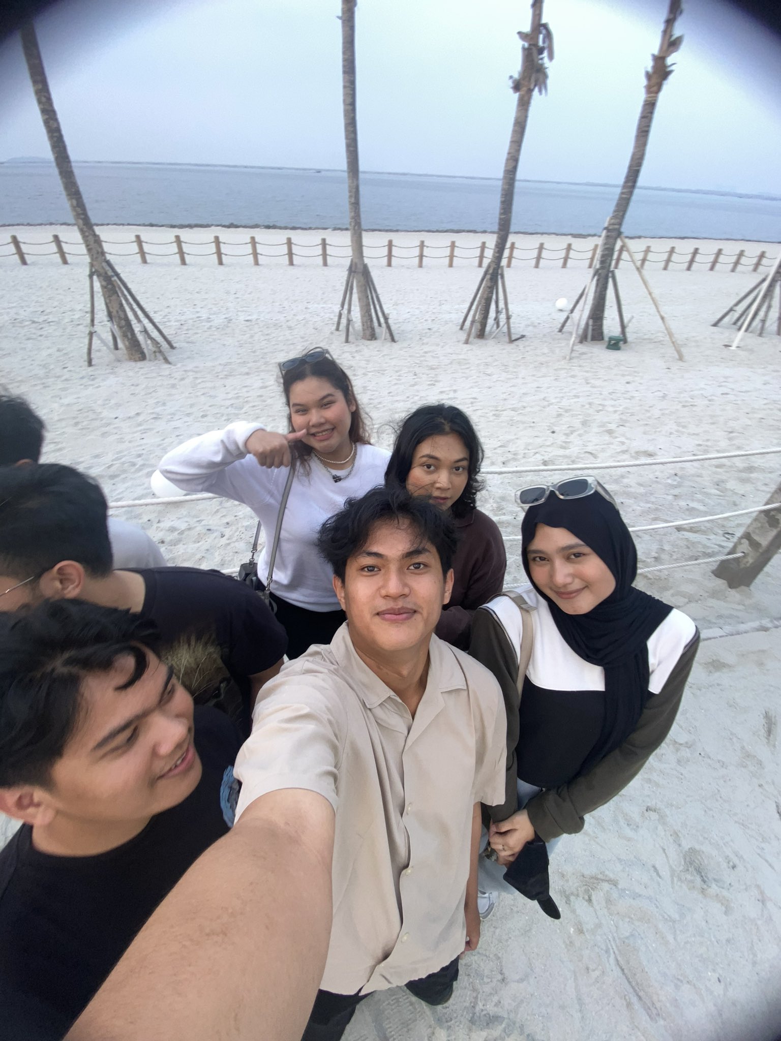 andri (@ndriandr) / Twitter