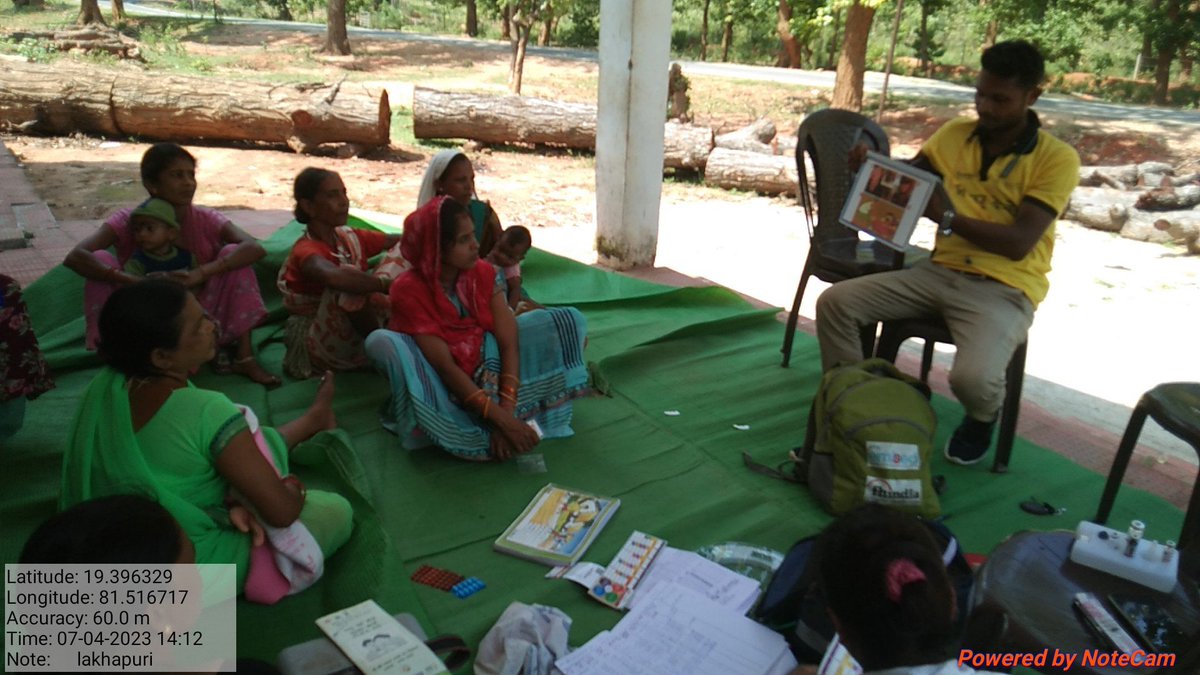 DiwanHem's tweet photo. Famaly health india ke tahat gram panchayat lakhapuri vhnd me garbhavati and sisuvati mahilao ko maleriya and dengu ke bare men jankari diya @Azadfhindia  @Avdheshsingh_ @so https://t.co/ENJV6lg0x7
