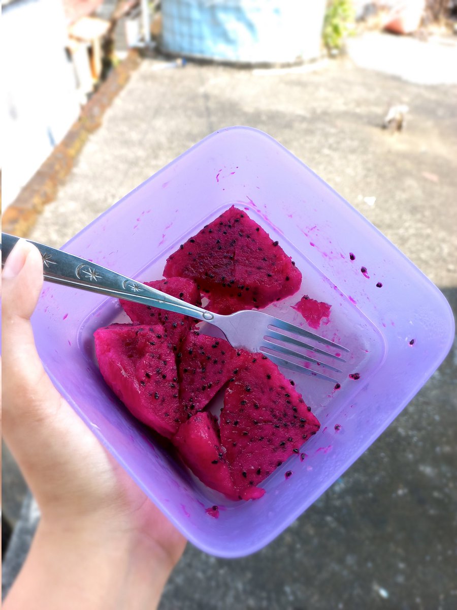 jesicalfi's tweet photo. @tanyarlfes sam a32 lgsung auto fokus, yg makanan pake filter makanan dr kamera nya https://t.co/y5x0KfsvCl