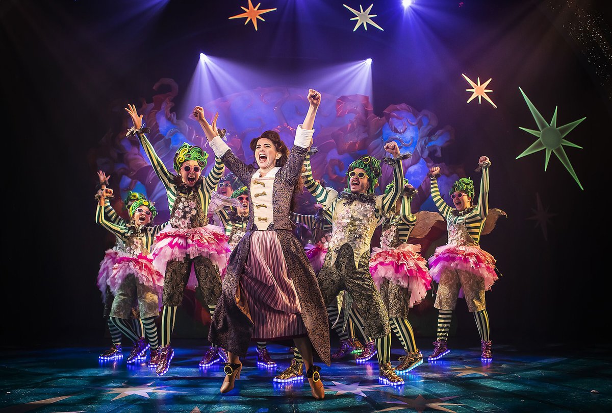 Have  you ever wondered about how dBS Solutions came to be? How it evolved  into the Hire Comany that we all know today? Here's a look back at how things started...

#SettingHireStandards

martin-audio.com/news/press-rel…