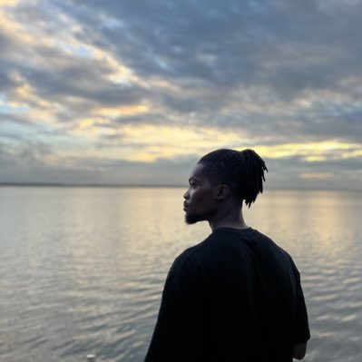 nyamle's tweet photo. #NouvellePhotoDeProfil https://t.co/92b0NngiWA