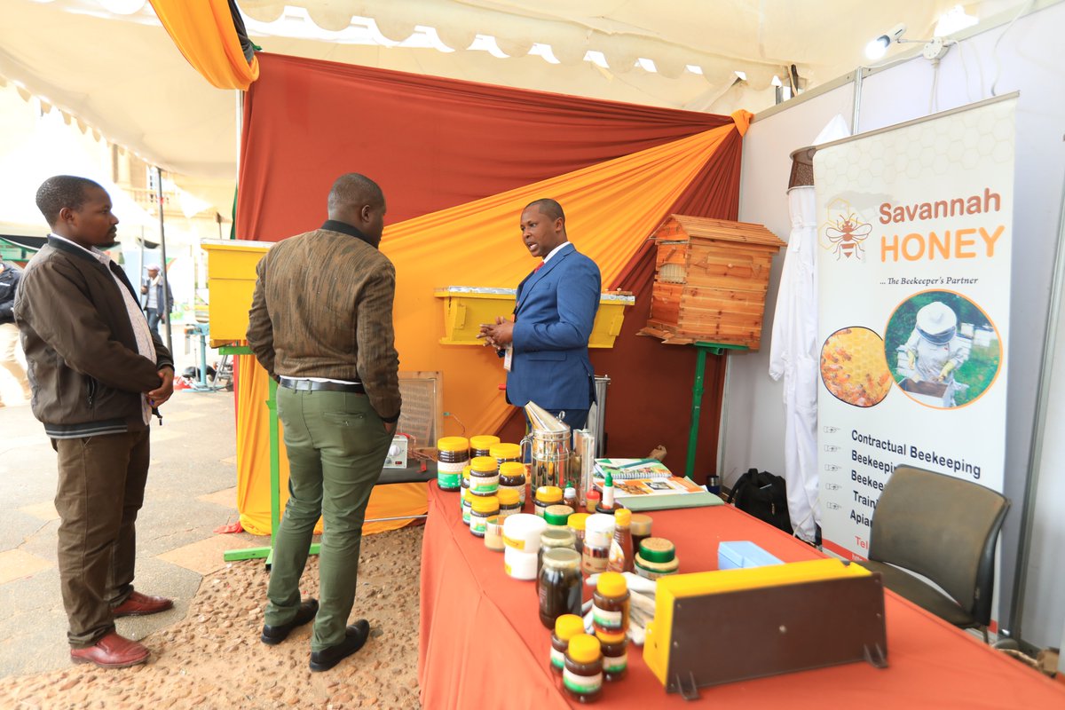 AsnetKenya's tweet photo. Come and engage with us today the 4th and tomorrow the 5th at KICC Grounds.
#nationalagriculturesummit #AsnetKenya #Bimalkantaria #Winniemuya #Elgonkenya #kilimoKE #GizAgra #UKinkenya #RTIinternational #FAOkenya #cerealmillersassociation #investinfoodsecurity. https://t.co/F6itjSPxxA