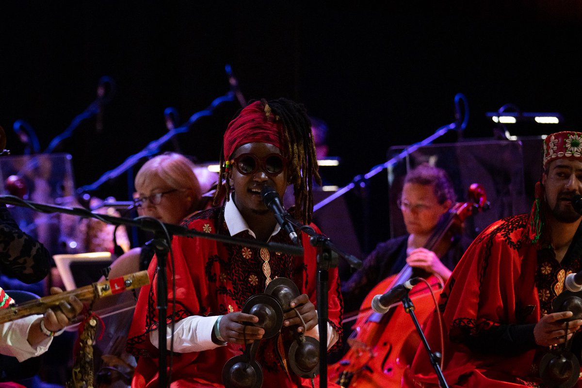 georgiaruth's tweet photo. Tonight on @bbcradiocymru we’ll be broadcasting an electrifying performance by @Abel_Cellist with @BBCNOW &amp; @gnawa_londonuk from Hoddinott Hall in Cardiff. And hearing from fabulous @Rogue_Jones cellist @e_ifan who was in the audience on the night!

📻7pm
https://t.co/ul2Saku0tc https://t.co/Bxh5ySuyXg
