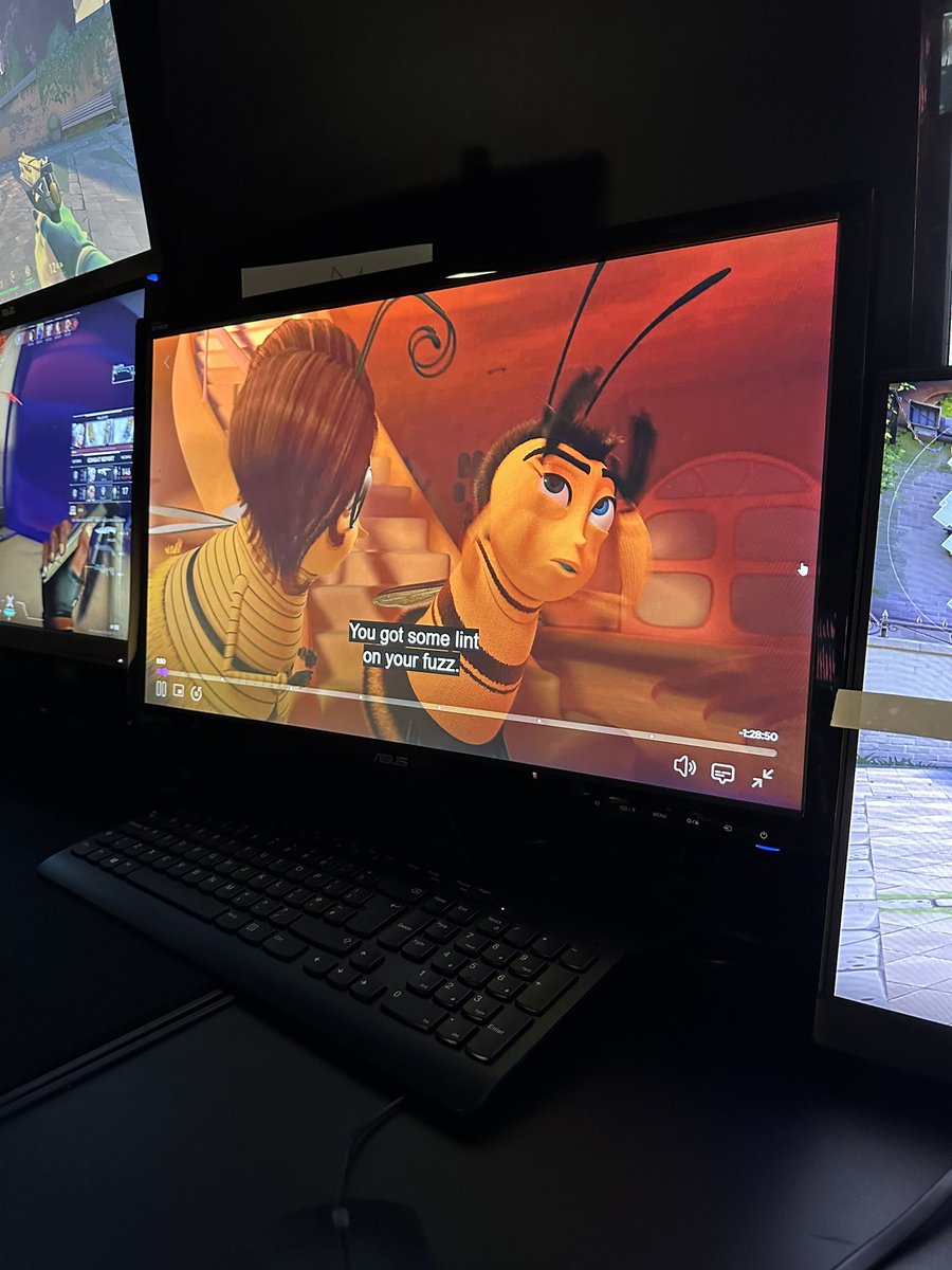 mel 🇭🇰 tweet media