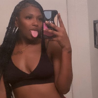 yeahthatstaee's tweet photo. #NewProfilePic https://t.co/UWWGH2g4Mq