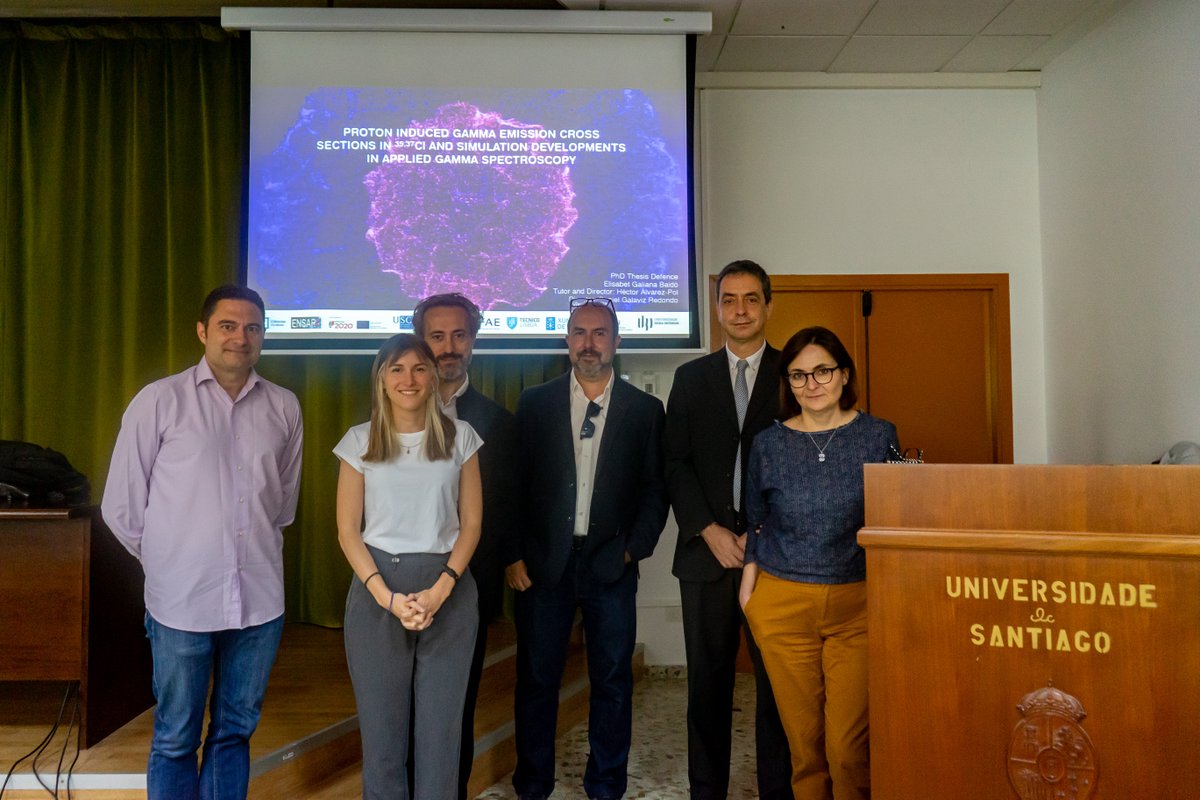 IGFAE_HEP's tweet photo. 👩🏽‍🎓 O venres 30 de xuño, Elisabet Galiana Baldó defendeu a súa tese “Proton Induced Gamma Emission Cross Sections in 35,37Cl and Simulation Developments in Applied Gamma Spectroscopy".
Moitos parabéns! 👏🏽 https://t.co/nNJBA0XDRp