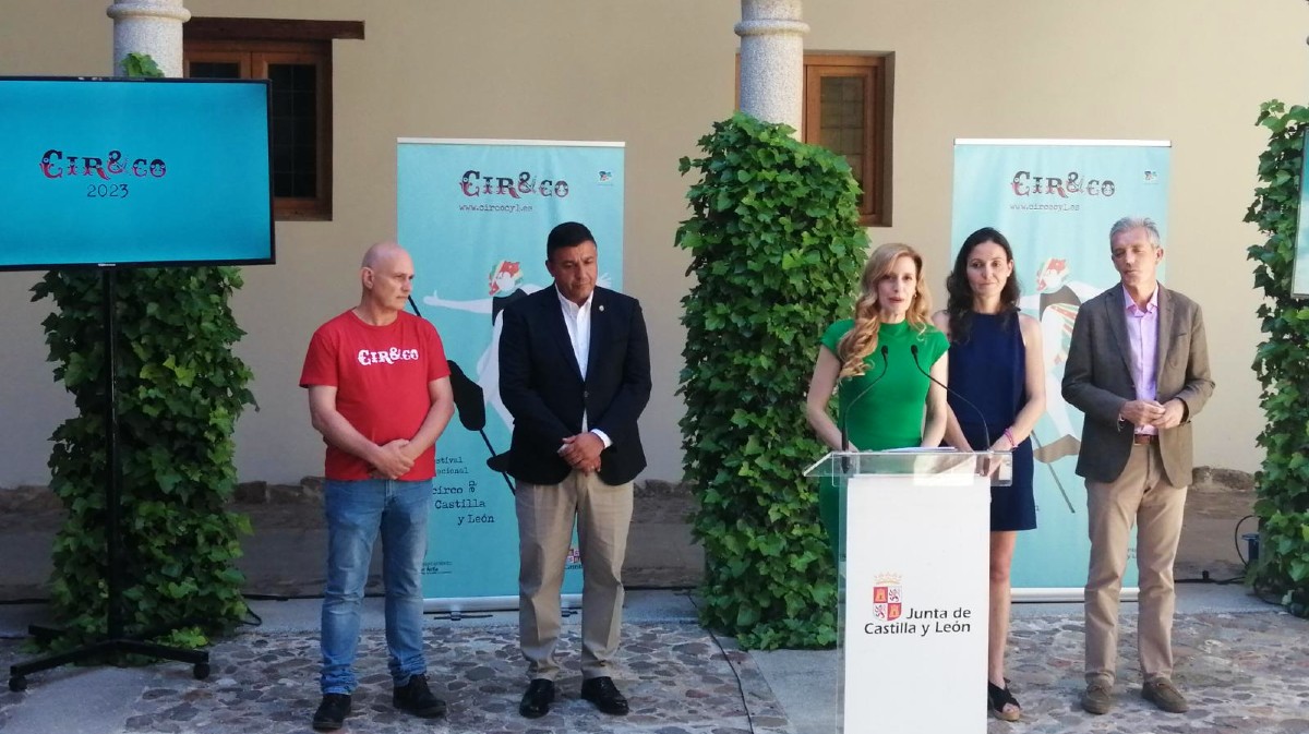 VÍDEO | Ávila volverá a ser “la gran ciudad española del circo” del 24 al 27 de agosto
avilared.com/art/70589/vide…

<a href="/CircoFestival/">XIII Festival 'Cir&Co'</a> <a href="/culturacyl/">Cultura Castilla y León</a> <a href="/Ayto_Avila/">Ayuntamiento Ávila</a>