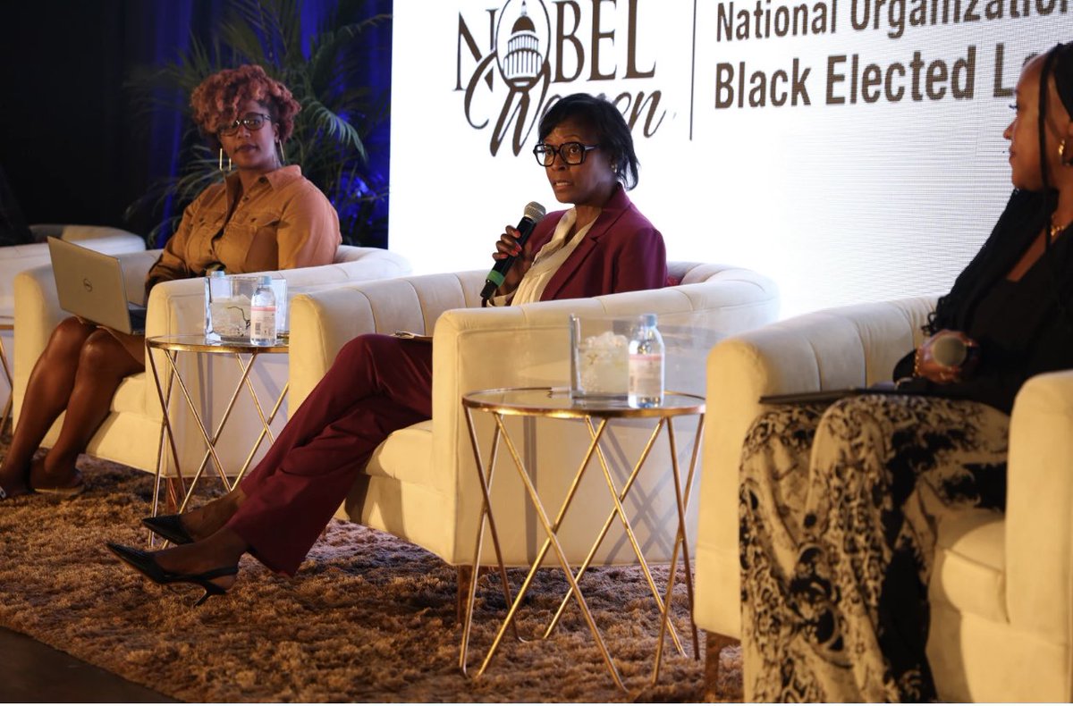 Sandra Williams tweet media