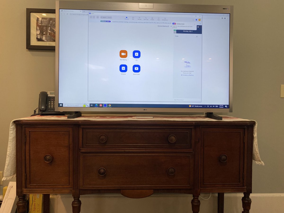 AlabamaLawyer's tweet photo. Need to step up your @Zoom game? The @LGUS LG One: Quick Works is a 55” touchscreen with a Windows side. Review coming soon. 
#alabamalawyer
#alabamastatebar @BandHPhotoVid was a joy to deal with. https://t.co/POMws8vLuH