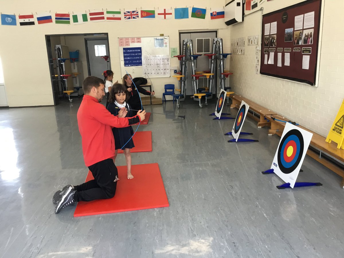 AtlasEyfs's tweet photo. After having an exciting delivery of a medieval scroll telling us The Legend of Robin Hood, F2 children have loved getting into the role of Robin Hood and practicing their archery skills! #Experientiallearning #physicaldevelopment #traditionaltales @AtlasAcademy1 @NickyTu49850999 https://t.co/ZE0SbMRGHi