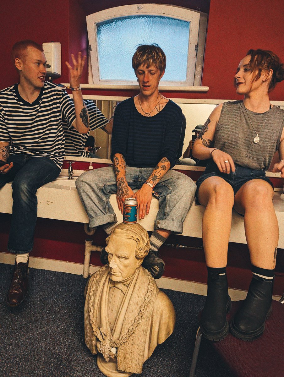 gaffatapesandy's tweet photo. Hello! We’re very very excited, because we’re playing @2000trees on Thurs! On the main stage at midday! YAY!

Lately you may have noticed a few newies popping up in our set  (or if you’ve never seen us before then they’re all new so shut up), HINT HINT (we'll play some)✨ https://t.co/uL6EtGbzhZ