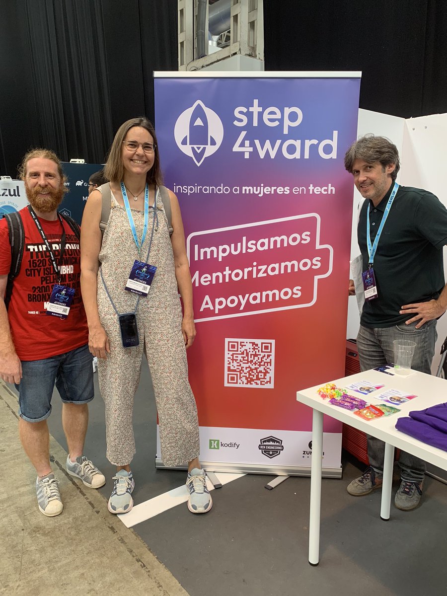 picazoH's tweet photo. Step4award #devBcn23 guay!! https://t.co/tm8WBOFGnj